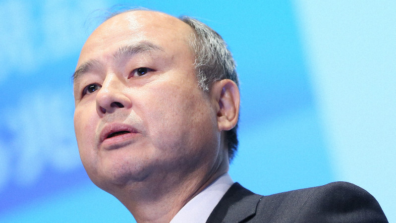 決算について説明するソフトバンクグループの孫正義会長兼社長=東京都中央区で11月6日、玉城達郎撮影