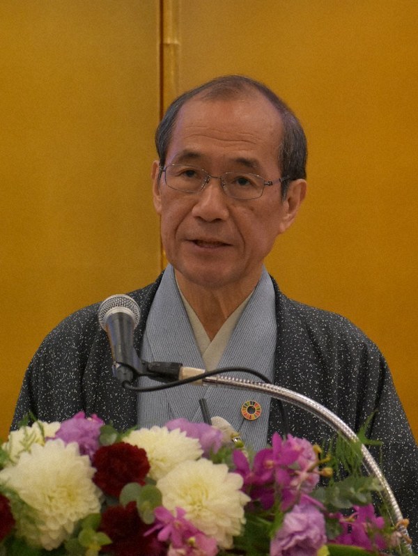 記者会見で京都市長選への4選出馬を表明する門川大作氏=京都市中京区のホテルで、澤木政輝撮影