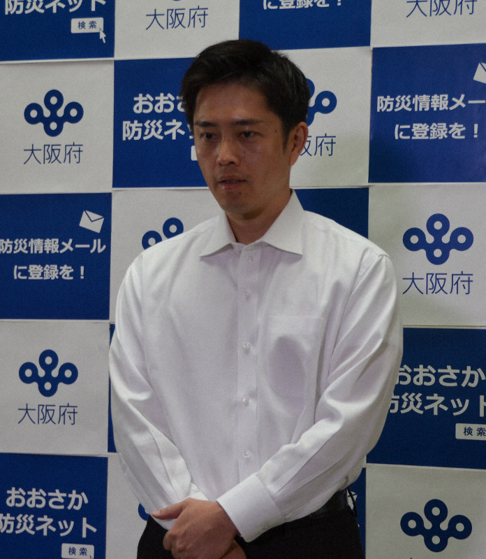 大阪府の吉村洋文知事=大阪府庁で、芝村侑美撮影