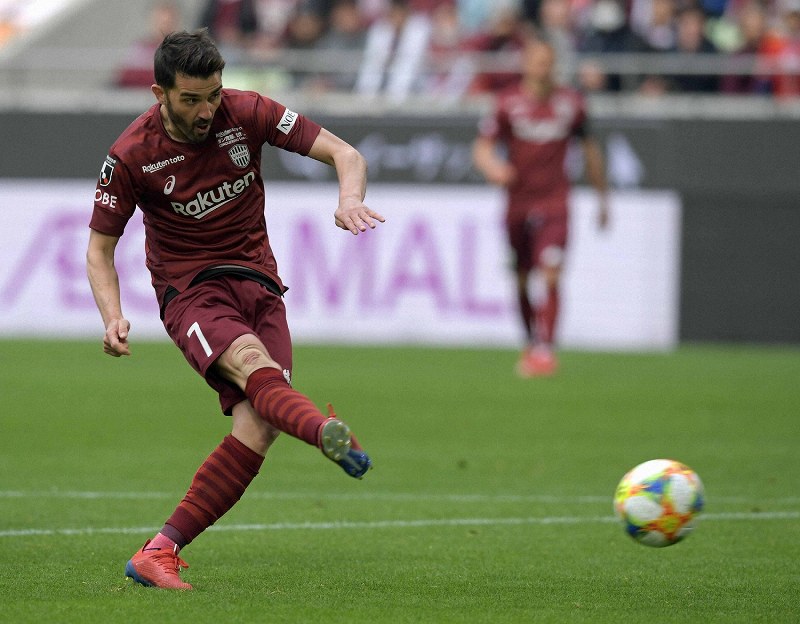 J1神戸の元スペイン代表ビジャが引退 [写真特集9/18] | 毎日新聞