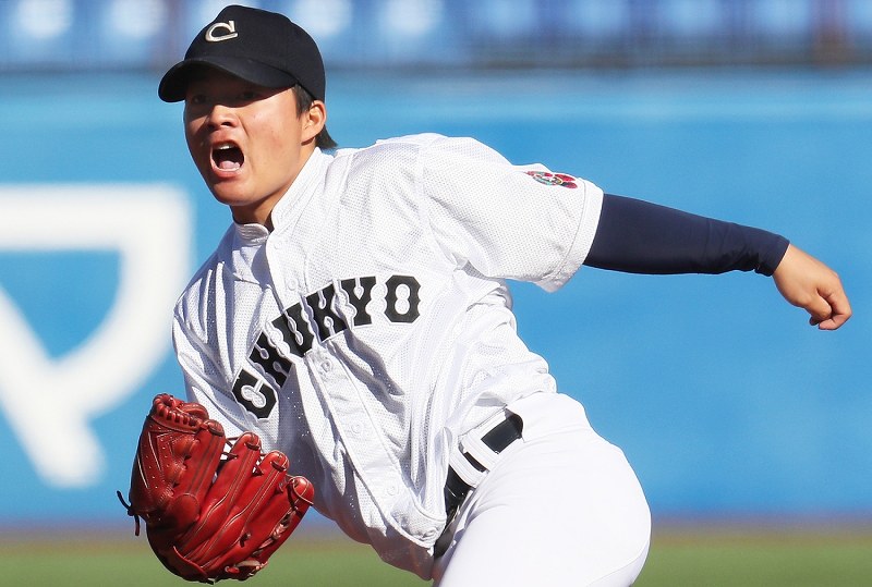 【健大高崎-中京大中京】力投する中京大中京先発の松島=神宮球場で2019年11月20日、玉城達郎撮影