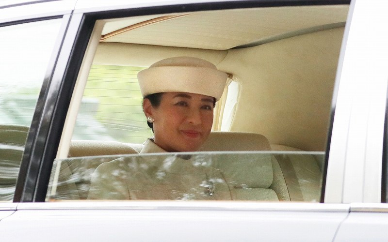 皇室：天皇、皇后両陛下が伊勢神宮で「親謁の儀」 即位儀式の