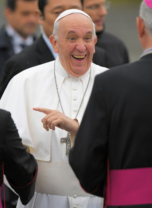 ローマ教皇、上智大で学生らと交流 羽田から帰国へ [写真特集10/11