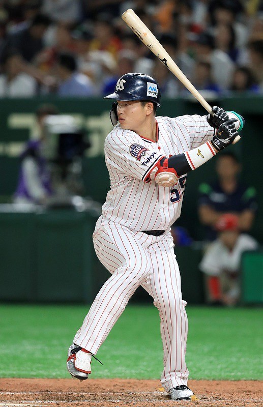 セ新人王にヤクルト・村上、阪神・近本と39票差 パはソフトバンク
