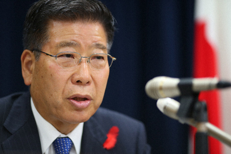 衛藤晟一消費者担当相=東京都千代田区で、小川昌宏撮影