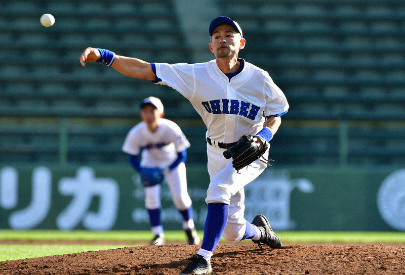 毎小ニュース：スポーツ イチローさん、草野球で「二刀流」 | 毎日新聞
