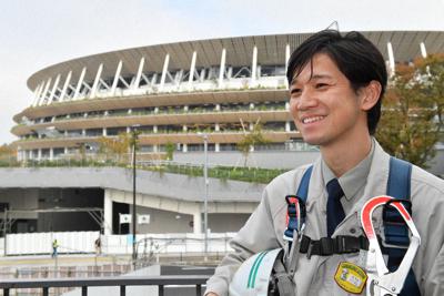 国立競技場の屋根部分の建設に携わった小山聖史さん＝東京都新宿区で２０１９年１１月２５日、大西岳彦撮影