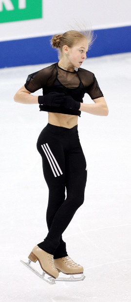 ウォーレンドルフ　フィギュアスケーター ウォーレンドルフ フィギュアスケーター - メルカリ