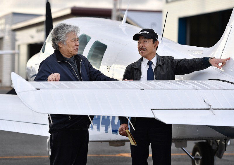 全日空グループ元機長 76歳植野さんが飛行時間3万時間達成へ [写真特集