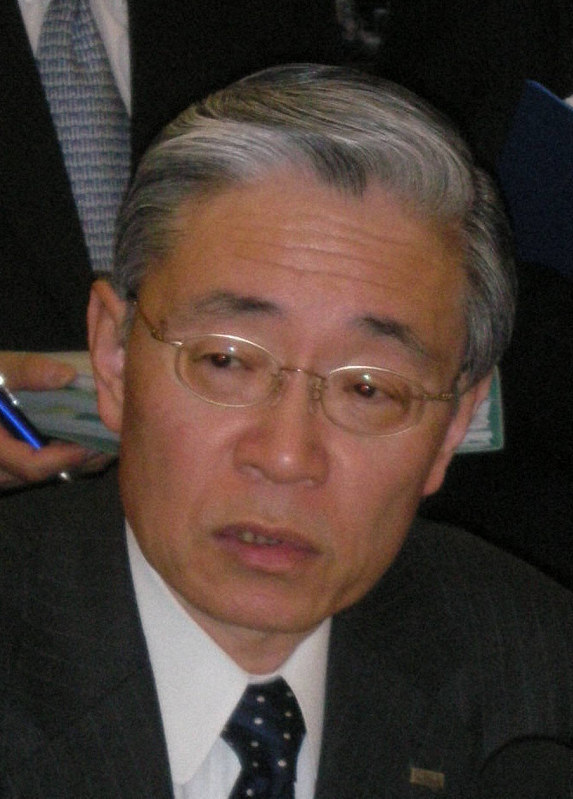 Nhk新会長の前田氏 不偏不党の立場貫く 就任会見で強調 毎日新聞