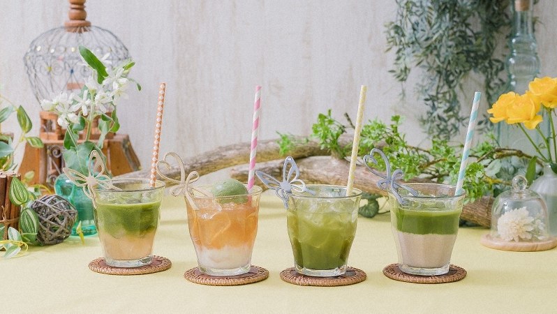 キューサイが期間限定でオープンした「ケールカフェ」で提供されたメニュー=2018年