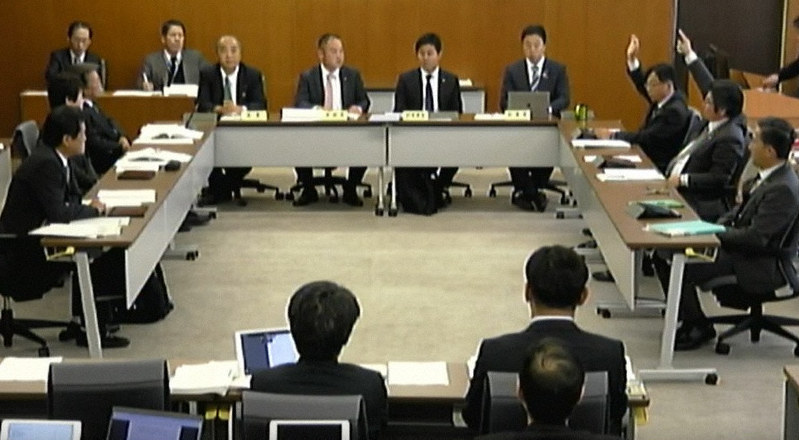 泉佐野南部公園の指定管理者選定を巡り、反対多数で否決される泉佐野市議会総務産業委員会=泉佐野市のホームページ内にある動画から