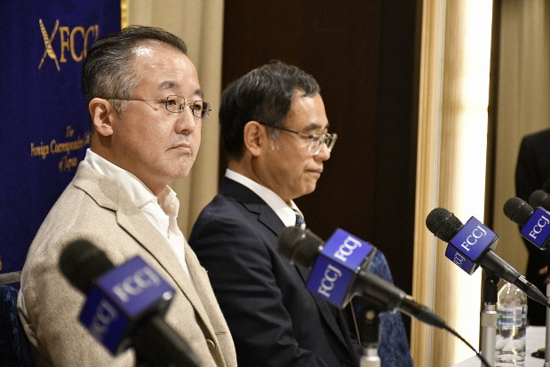 海外メディアはどう見たか 伊藤詩織氏と山口敬之氏が外国特派員