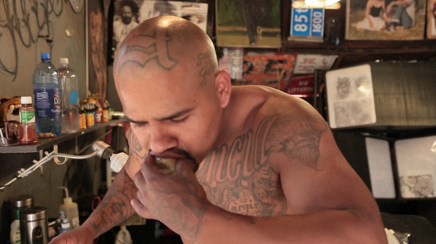 地上波で一番危険な番組 ハイパー 上出pが明かす マジで危ないロケの話 文春オンライン