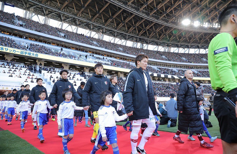 天皇杯 決勝 ペナント パンフレット プログラム 新国立競技場   イニエスタ new-national-stadium-is-seen-