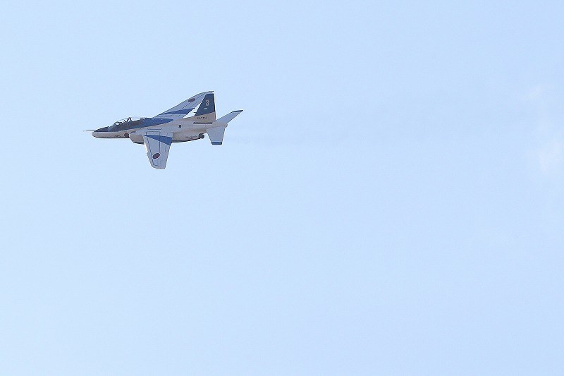 ブルーインパルス 飛行初め 航空自衛隊松島基地 [写真特集1/10] | 毎日新聞
