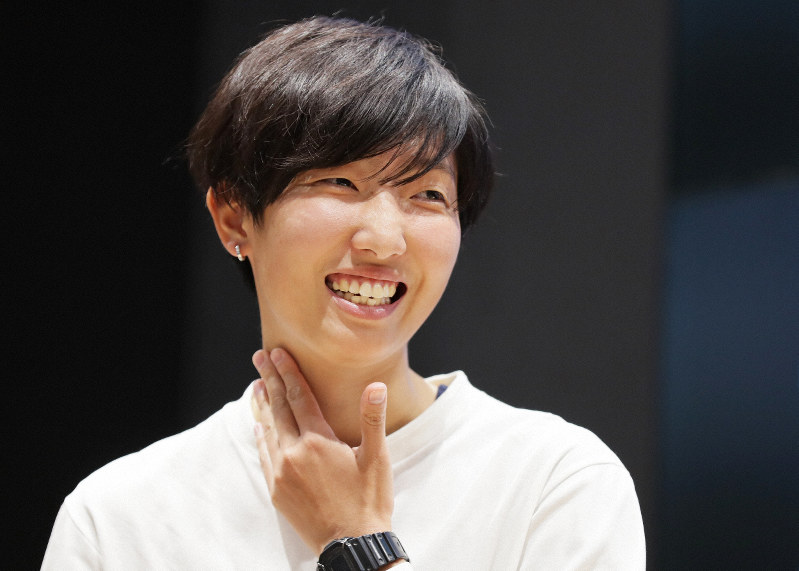 「体育・スポーツにおける多様な性のあり方」講習会で話す下山田志帆選手=東京都新宿区で2019年12月21日、吉田航太撮影