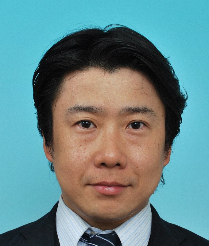 渥美由喜氏