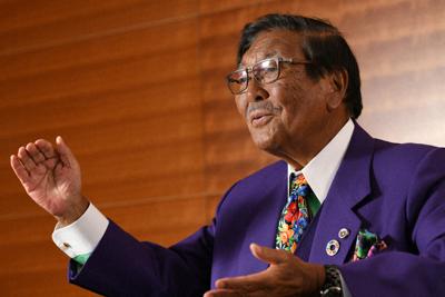 インタビューに答える久保利英明弁護士＝東京都千代田区で、内藤絵美撮影