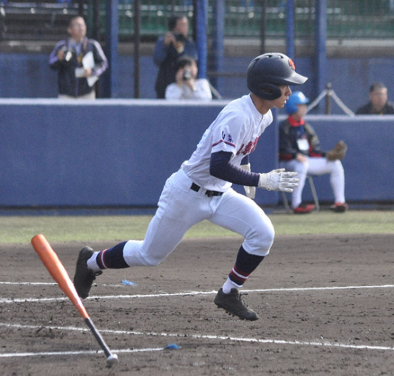 【2019秋季高校野球関東大会】決勝＝健大高崎3－0山梨学院 [写真特集5/12] 毎日新聞