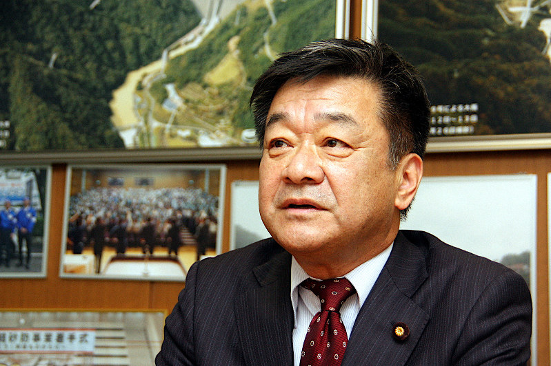 足立敏之氏=高橋恵子撮影