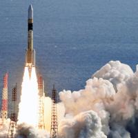 H2Aロケットを打ち上げ 情報収集衛星「光学7号機」載せて宇宙へ [写真
