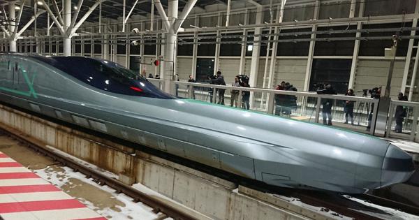 長～い“ノーズ”が特徴 JR東、次世代新幹線の走行試験 JR新函館