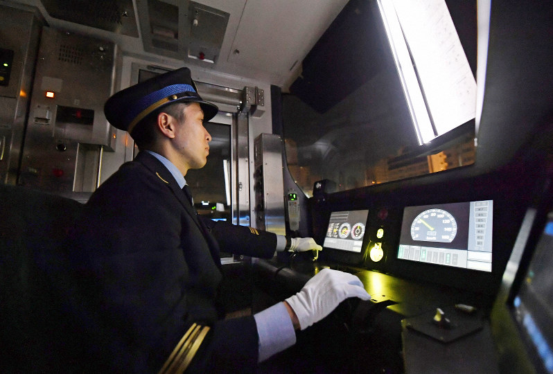 Jr西日本 大阪環状線と桜島線で自動運転導入へ 実車走行試験で検証中 写真特集2 5 毎日新聞