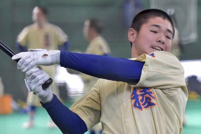 きょうの注目 甲子園一家の末っ子 父に続き全国制覇へ 星稜 黒川怜遠 第92回選抜高校野球 毎日新聞