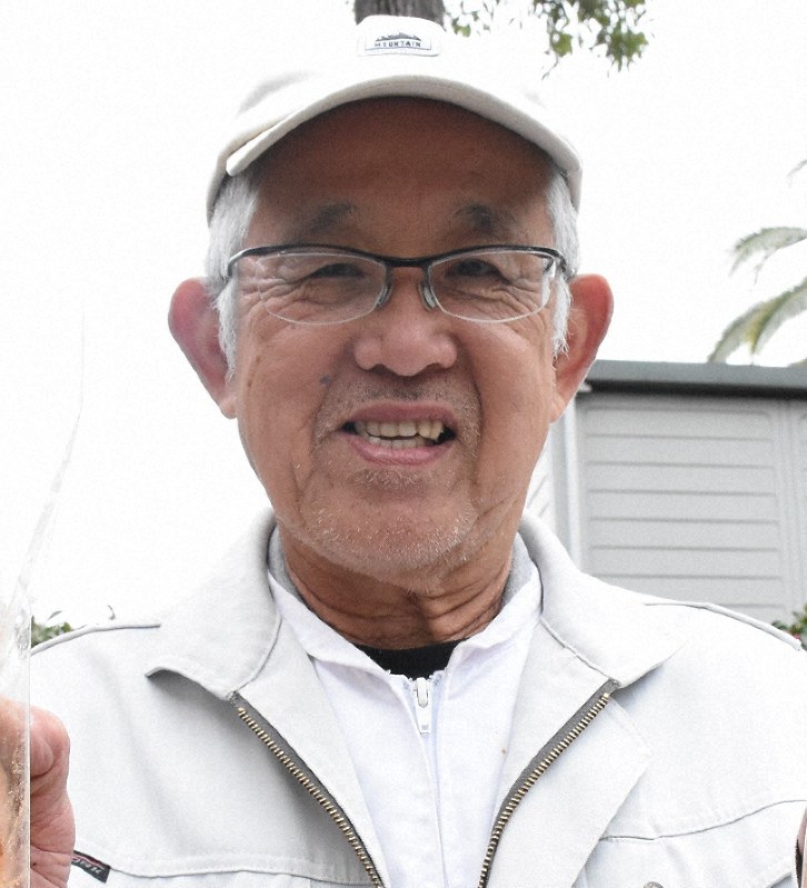 明石商で 揚げホイパン もっともっと 応援スタイル アゲアゲホイホイ にちなみ開発 毎日新聞