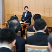 60歳の誕生日を前に記者会見される天皇陛下＝赤坂御所で2020年2月21日（代表撮影）