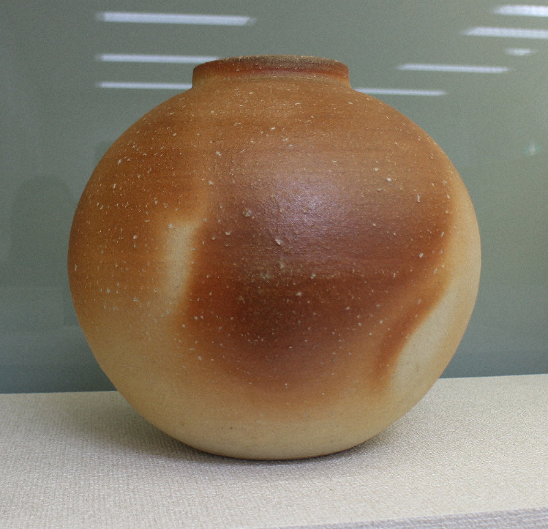 ニュース知りたいんジャー これが信楽焼だ タヌキがぞろぞろ 毎日新聞