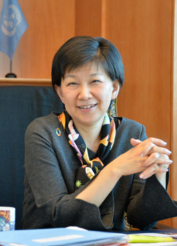 半世紀たっても変わらない 私作る人 僕食べる人 メディア万華鏡 山田道子 毎日新聞 経済プレミア