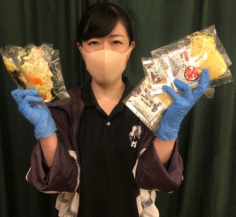 貧困世帯に提供するラーメン=おさかな本舗たいこ茶屋提供