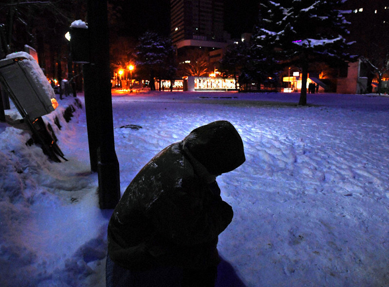 北海道の現場から 厳冬耐え路上生活 北海道 毎日新聞