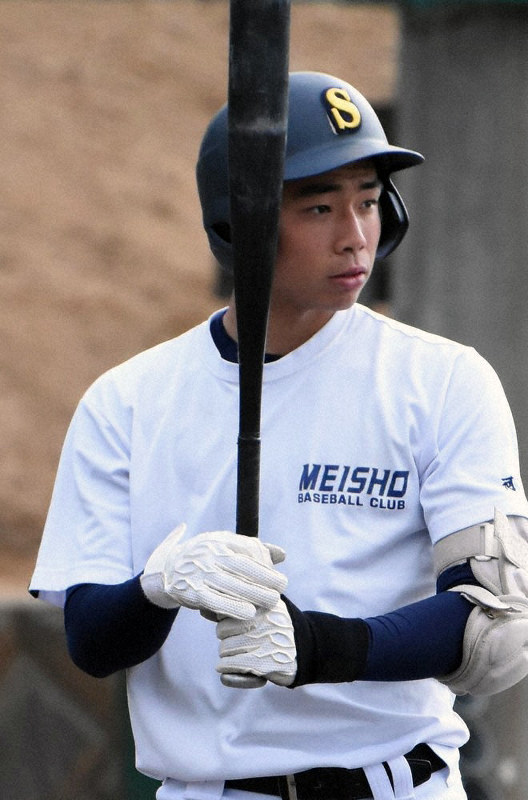 在庫一掃 来田涼斗 バッティング手袋 在庫一掃 来田涼斗 バッティング手袋