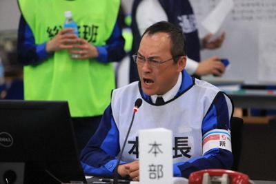 映画「Ｆｕｋｕｓｈｉｍａ　５０」の一場面