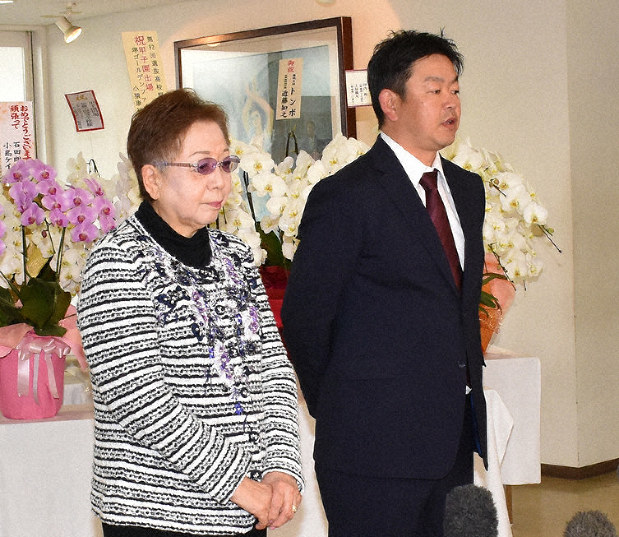 新型コロナ影響 加藤学園 準備して待つ 無観客開催方針 応援団は複雑 静岡 毎日新聞