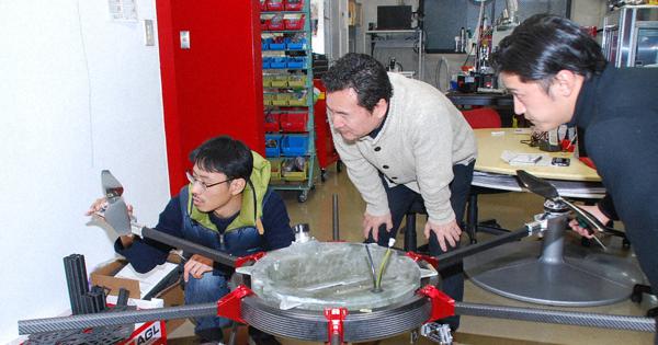 ｌｏｏｋｗｅｓｔけいざい 空飛ぶ車へ急加速 ドローン改良 中小の技結集 毎日新聞