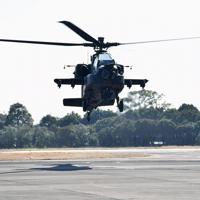 佐賀陸自ヘリ墜落 同型機のAH64Dが飛行再開 陸自司令「安全確保に万全