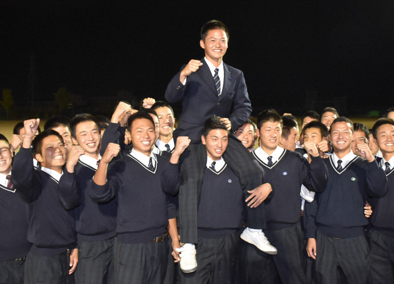 水上桂 タオル 第100回 甲子園出場記念 明石商業 水上桂 タオル 第100回 甲子園出場記念 明石商業