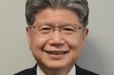 長崎銀行の開地龍太郎頭取＝長崎市で2020年3月、浅川大樹撮影