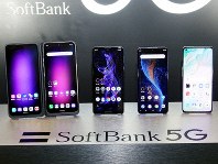 3月27日に5Gのサービスを開始するソフトバンク。端末は4機種に
