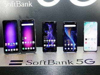 3月27日に5Gのサービスを開始するソフトバンク。端末は4機種に