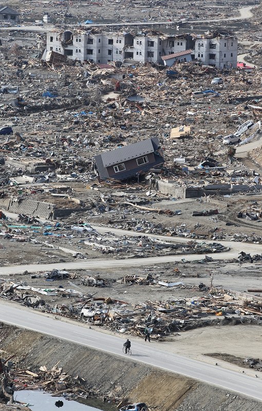 東日本大震災：あの時の「きょう」3月22日 [写真特集15/15] | 毎日新聞