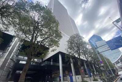 グノシーが入居するアーク森ビル＝東京都港区で2020年1月31日、山口朋辰撮影