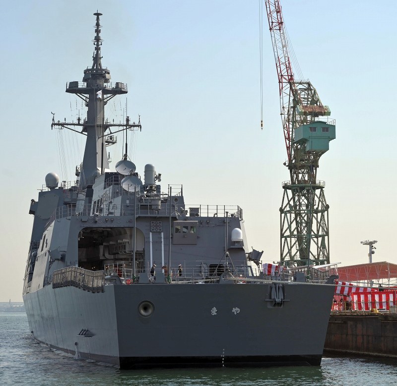 就役した海上自衛隊７隻目のイージス艦「まや」＝横浜市磯子区で２０２０年３月１９日午前９時３７分、北山夏帆撮影