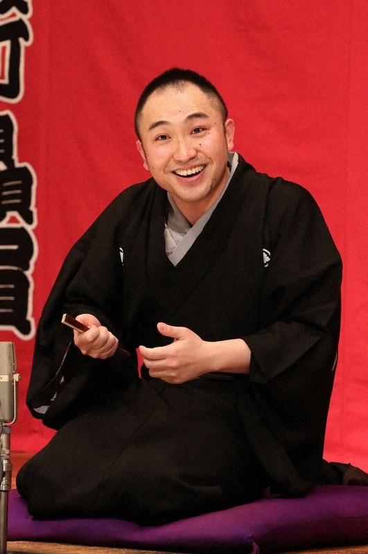 玉屋柳勢=横井洋司撮影