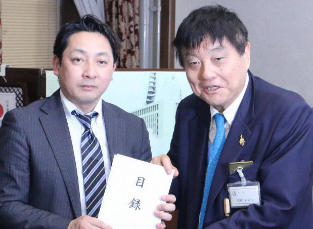 河村 たかし マスク