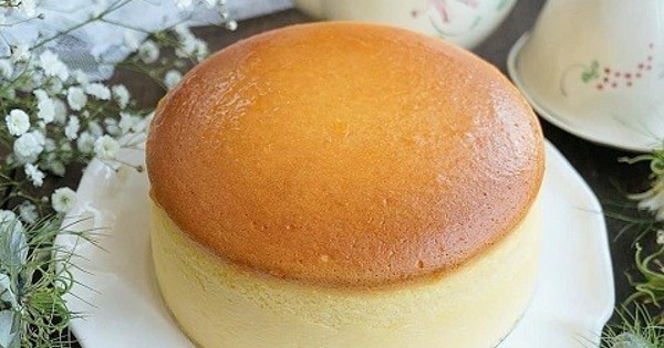 クックパッドニュース 味と食感は悶絶級 ぱっくり割れない スフレチーズケーキ のコツ 毎日新聞